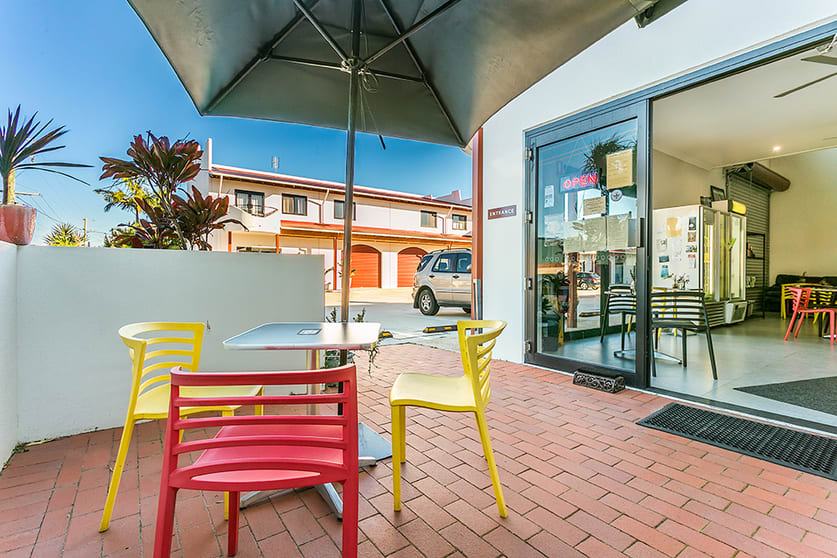 Click to view all images 1/7 Grevillea Street Byron Bay NSW 2481 - Image 3
