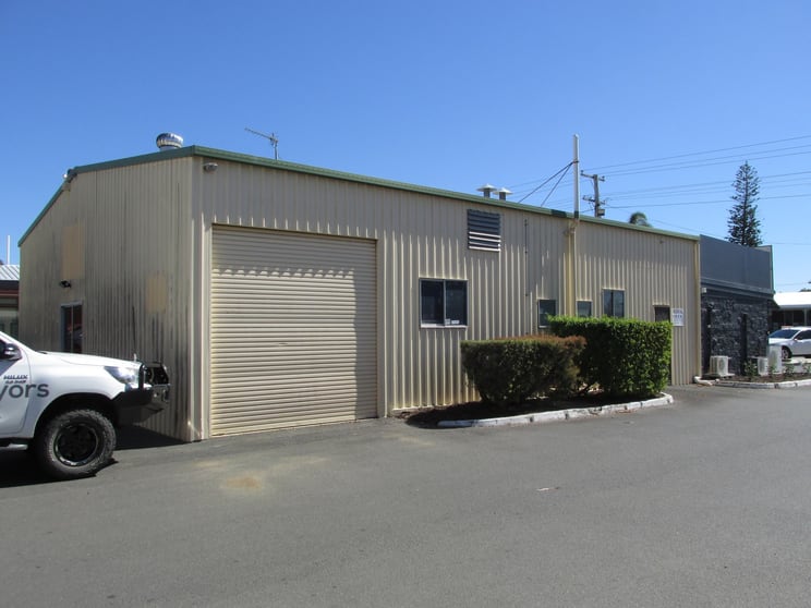 Click to view all images 2/63 Old Maryborough Road Pialba QLD 4655 - Image 3