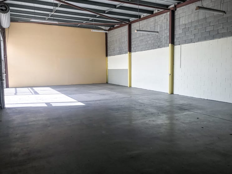 Click to view all images 6/18 Paisley Drive Lawnton QLD 4501 - Image 2