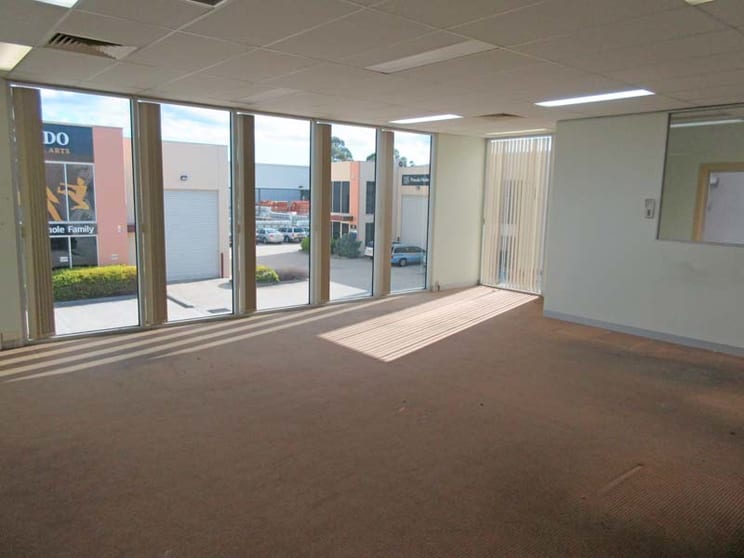 10/5 Kelletts Road Rowville VIC 3178 - Image 3