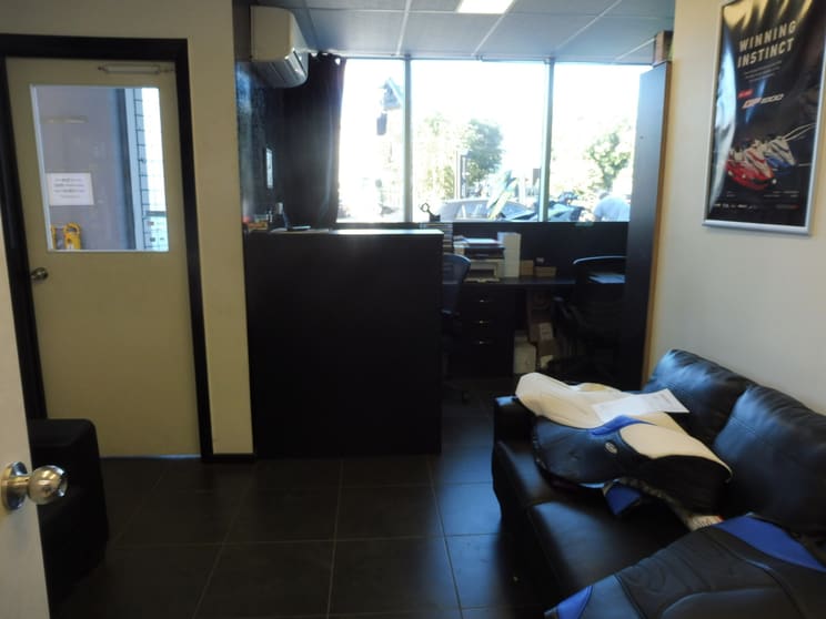 Click to view all images 14 Mary Court Epping VIC 3076 - Image 2