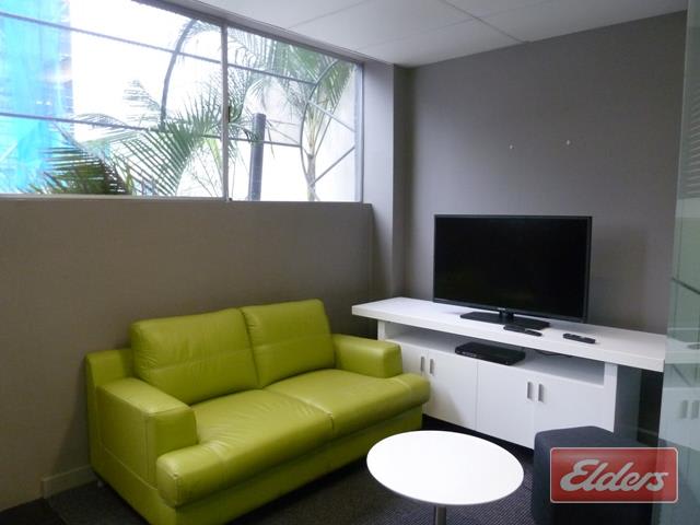Click to view all images Milton QLD 4064 - Image 1