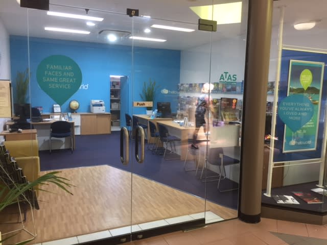 Click to view all images Shop 4/78 Horton Street Port Macquarie NSW 2444 - Image 2