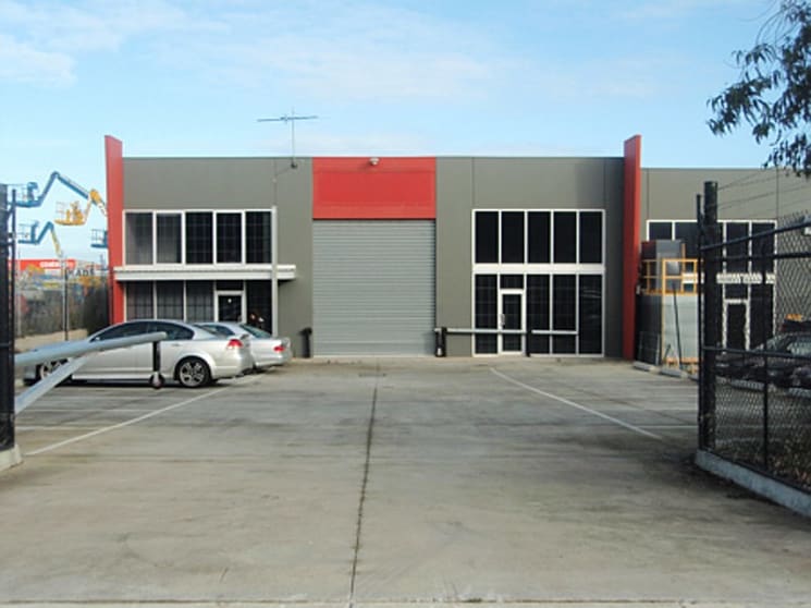Click to view all images 4/3-5 Weddel Court Laverton North VIC 3026 - Image 1