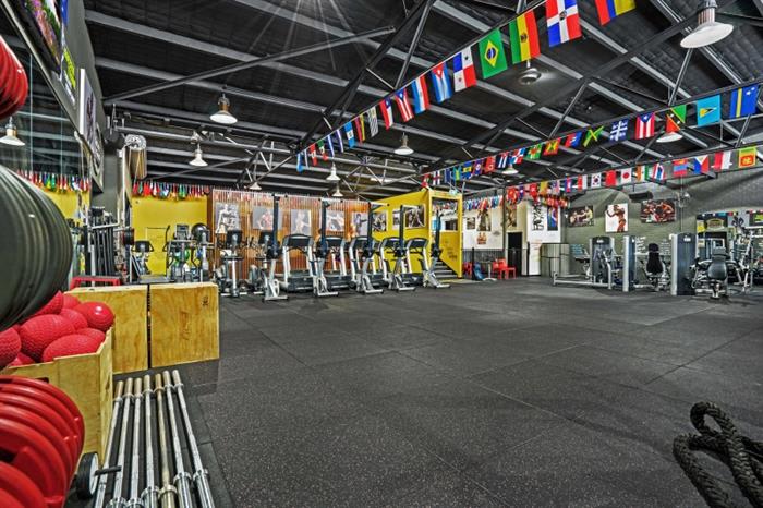 Click to view all images Suite 1, 6-8 Hall Street Newcastle West NSW 2302 - Image 3