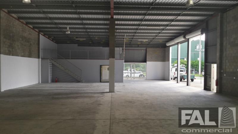 Click to view all images Unit 10/48 Bullockhead Street Sumner QLD 4074 - Image 2