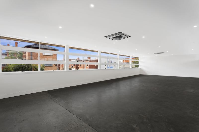 Click to view all images Suite 11, 320 Carlisle Street Balaclava VIC 3183 - Image 3