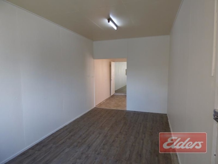 Click to view all images 20 Old Cleveland Road Greenslopes QLD 4120 - Image 3