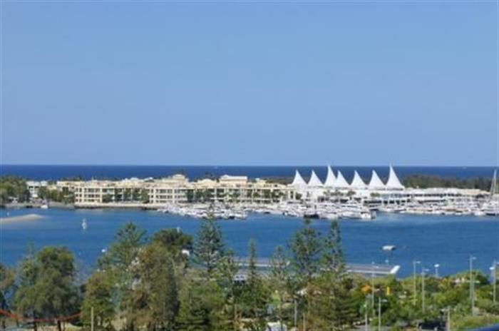 Click to view all images 5th Floor, 12-14 Marine Parade Southport QLD 4215 - Image 2