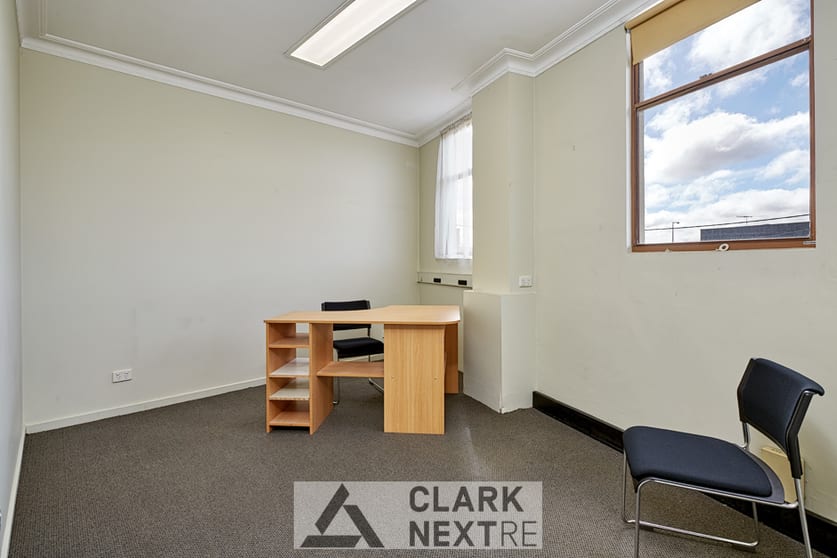 Click to view all images 13a Smith Street Warragul VIC 3820 - Image 2