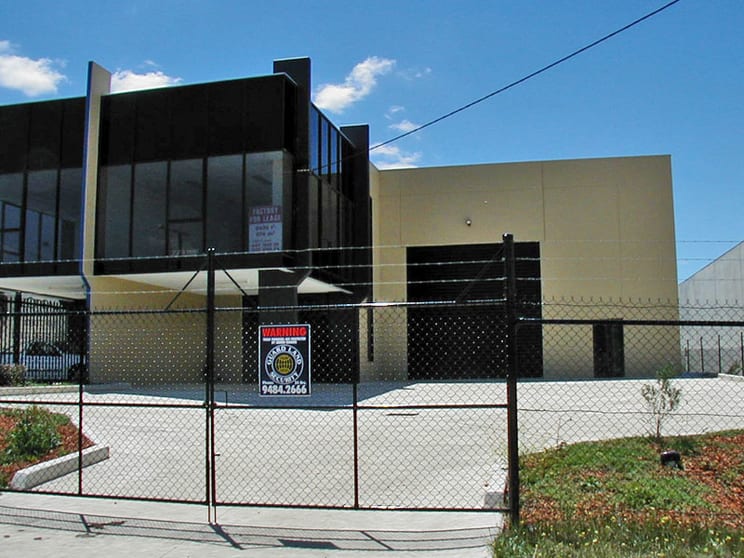 Click to view all images 2/3 Merri Concourse Campbellfield VIC 3061 - Image 1