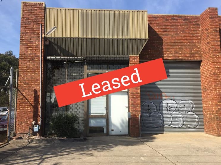 Click to view all images 4 Pearson Street Brunswick West VIC 3055 - Image 1