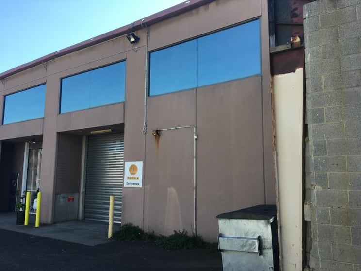 Click to view all images 111 Thistlethwaite Street South Melbourne VIC 3205 - Image 2