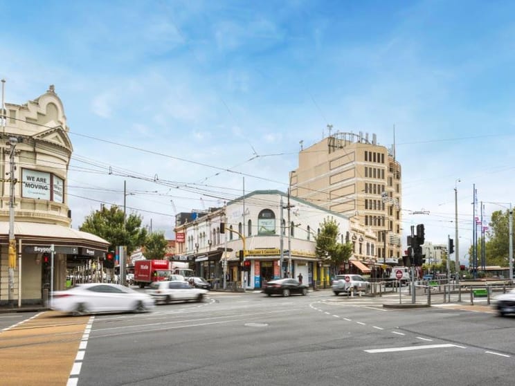 Click to view all images 2 Puckle Street Moonee Ponds VIC 3039 - Image 3
