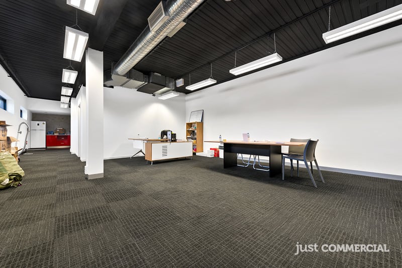 Click to view all images 1.04/17-19 Yarra Street Abbotsford VIC 3067 - Image 3
