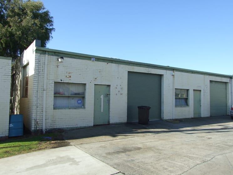 Click to view all images 1/42 Barry Street Bayswater VIC 3153 - Image 1