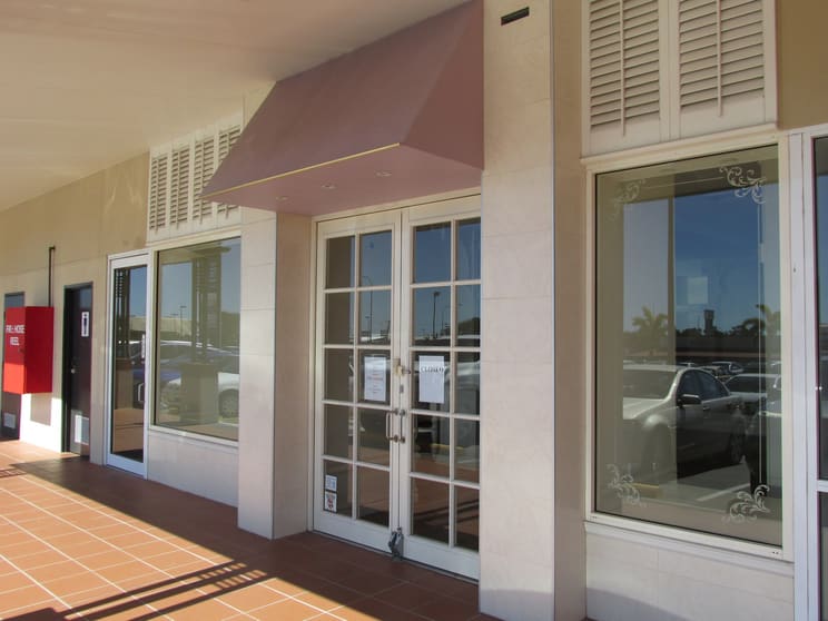 Click to view all images CENTRAL PLAZA THREE Pialba QLD 4655 - Image 3