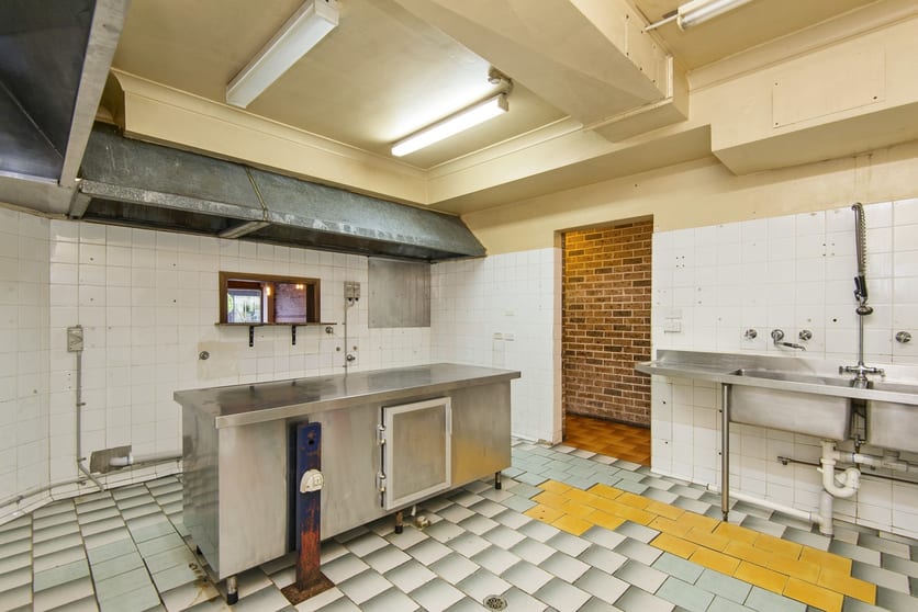 Click to view all images 357 Sydney Road Balgowlah NSW 2093 - Image 2