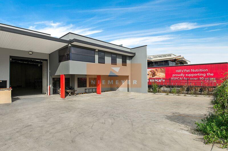 Click to view all images Ingleburn NSW 2565 - Image 1