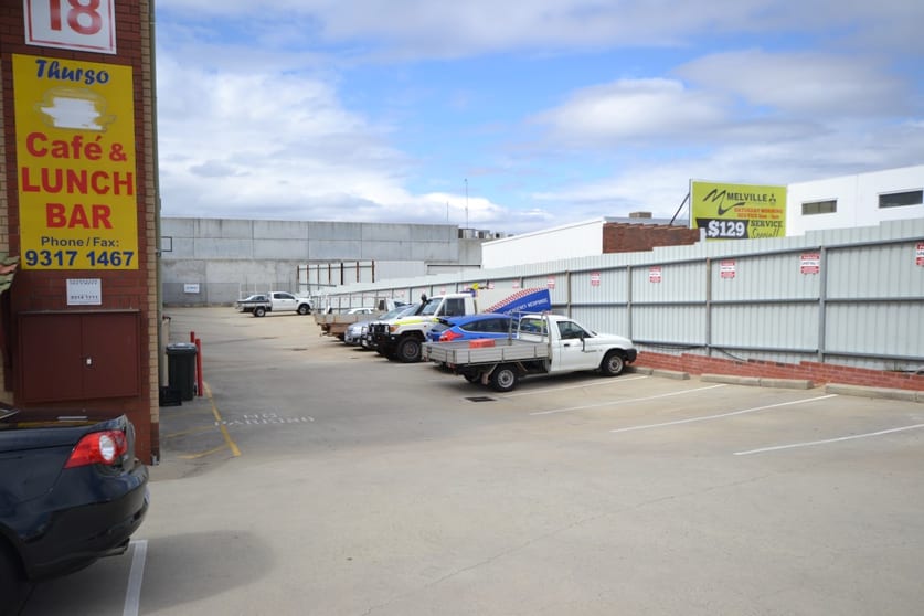 Click to view all images 4/18 Thurso Road Myaree WA 6154 - Image 3