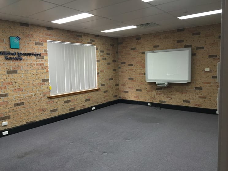Click to view all images Level 2, 7/104 Railway Street Corrimal NSW 2518 - Image 3