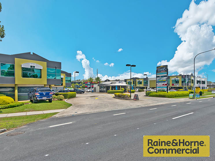 Click to view all images Windsor QLD 4030 - Image 1