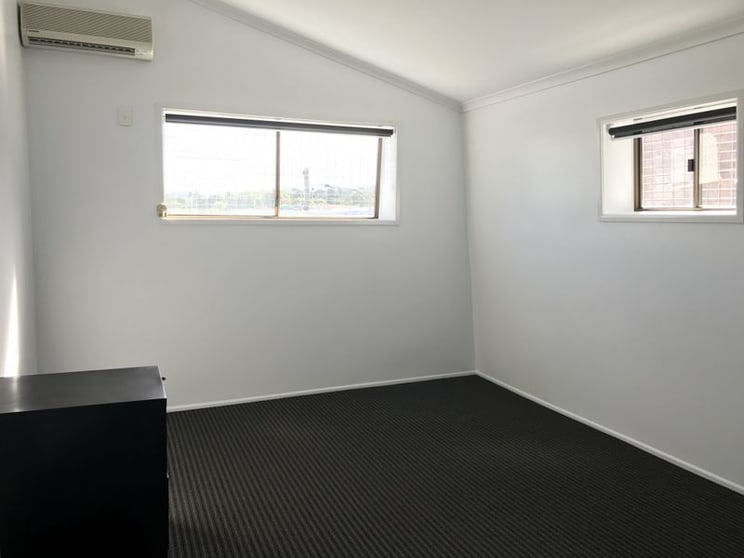 Click to view all images 5 Russell Street Toowoomba City QLD 4350 - Image 3