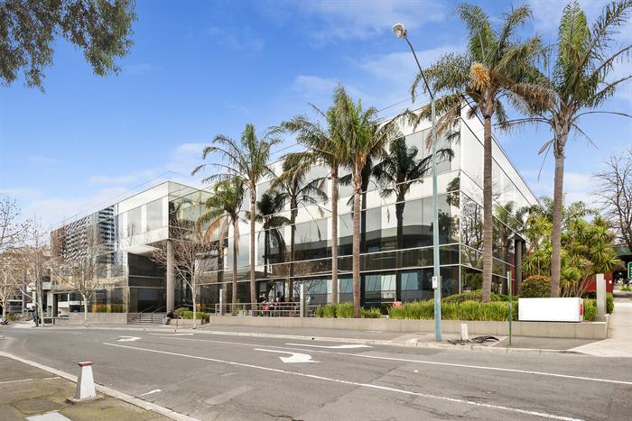 Click to view all images 436 Elgar Road Box Hill VIC 3128 - Image 1