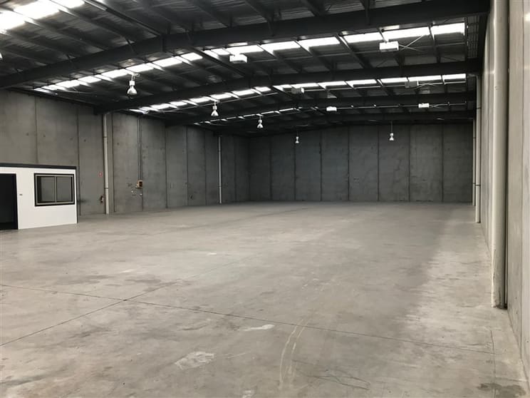 Click to view all images 47-49 Williams Road Dandenong VIC 3175 - Image 3