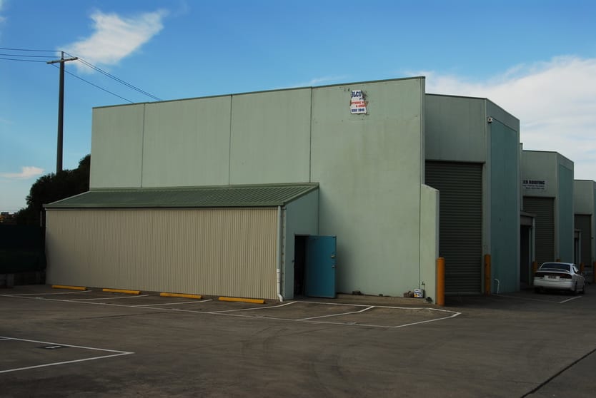 Click to view all images 1/32 Onslow Avenue Campbellfield VIC 3061 - Image 1
