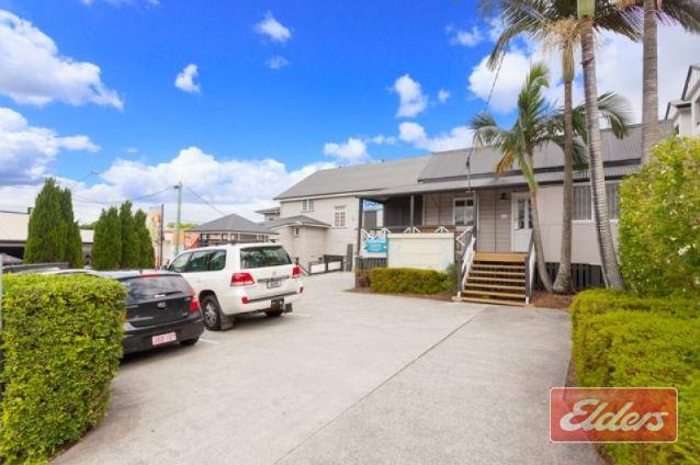 Click to view all images 52 Elizabeth Street Paddington QLD 4064 - Image 2