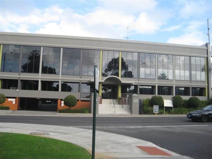 Click to view all images 18 Stirling Highway Nedlands WA 6009 - Image 3
