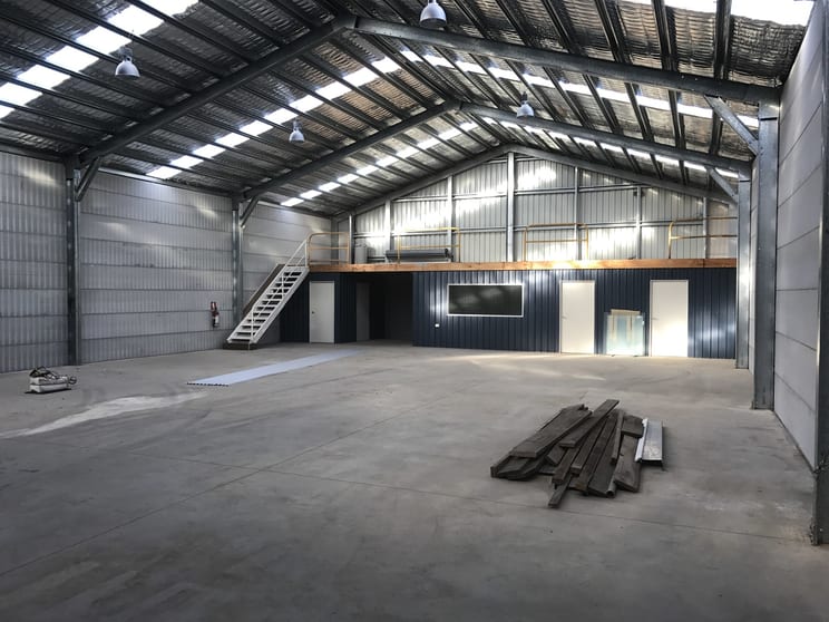 Click to view all images 102 Kildare Street North Geelong VIC 3215 - Image 3