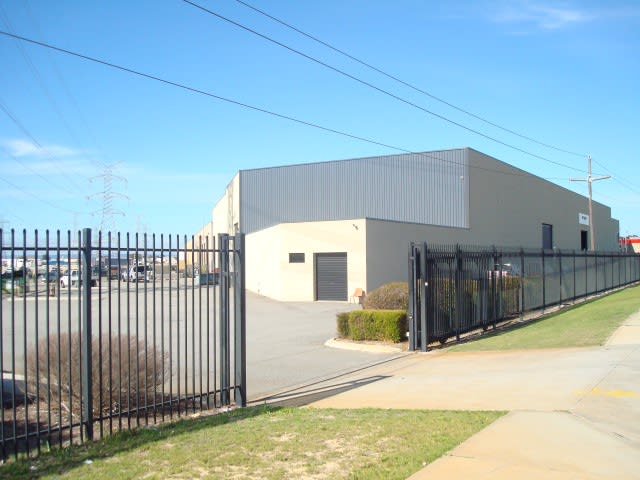 2/1  Finance Place Malaga WA 6090 - Image 2