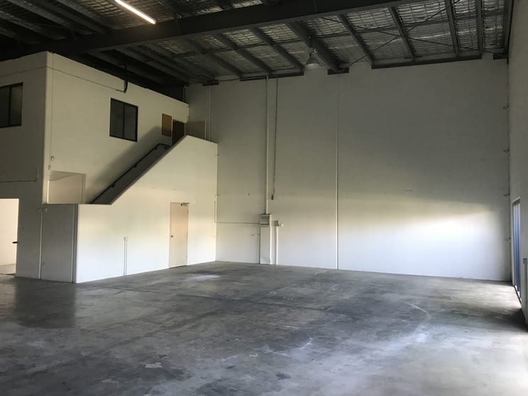 Click to view all images 10/41-45 Cessna Drive Caboolture QLD 4510 - Image 2