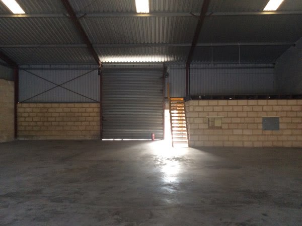 Click to view all images 2/12 Avery Street Neerabup WA 6031 - Image 2