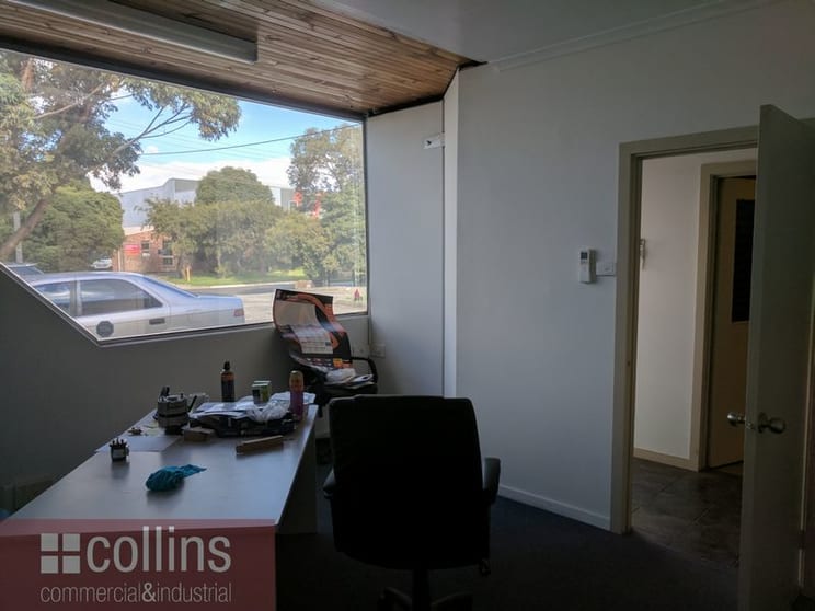 Click to view all images 2/31 Swift Way Dandenong VIC 3175 - Image 3