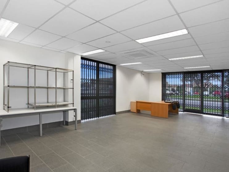Click to view all images 256 Darebin Rd Fairfield VIC 3078 - Image 3