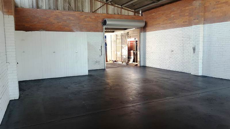 7/21 Kewdale Road Welshpool WA 6106 - Image 2