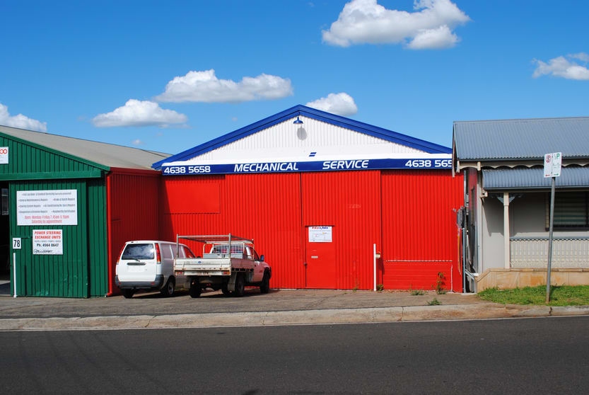 Click to view all images 80 Mort Street North Toowoomba QLD 4350 - Image 2