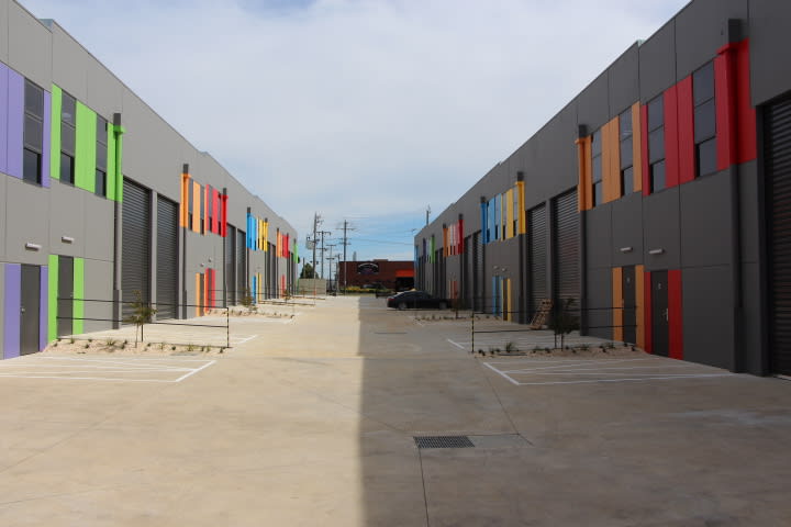 Click to view all images 17/99 Northern Road Heidelberg West VIC 3081 - Image 2