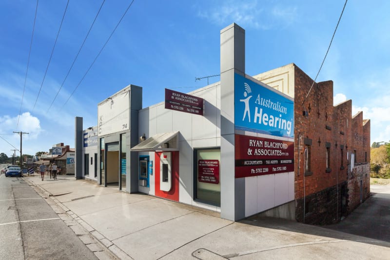 Click to view all images 74D Sydney Street Kilmore VIC 3764 - Image 3