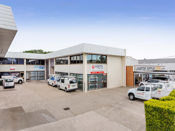 Click to view all images 5/27 Birubi Street Coorparoo QLD 4151 - Image 2