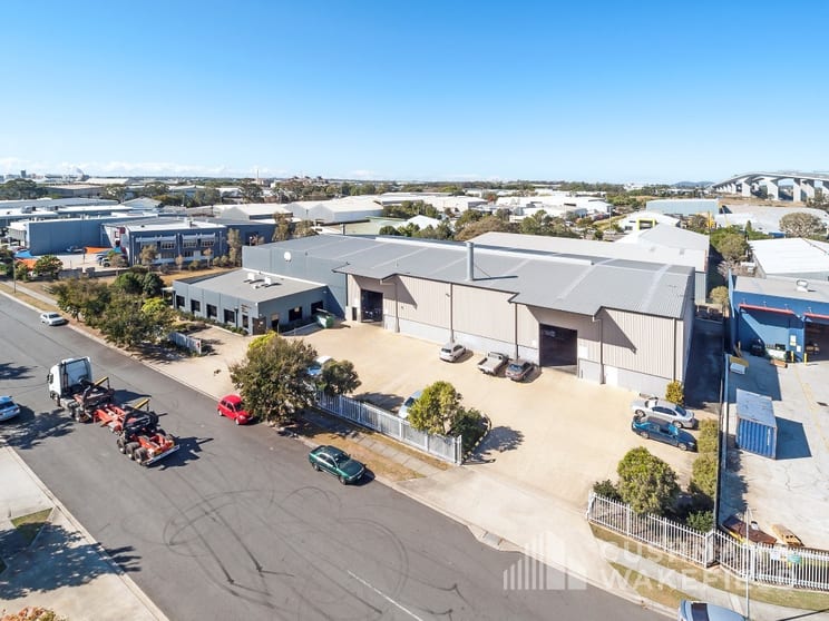Click to view all images 18 Chapman Place Eagle Farm QLD 4009 - Image 1