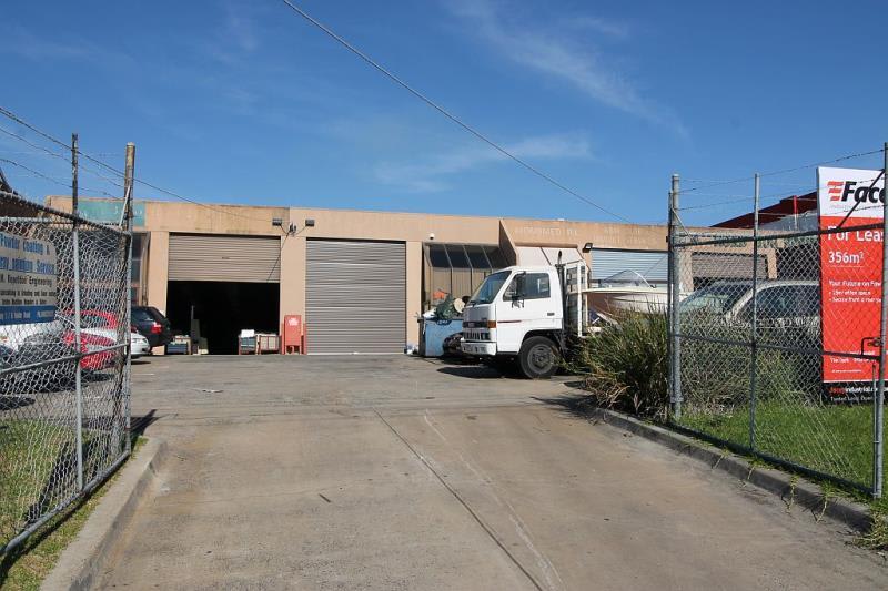 Click to view all images Unit 2/6 Fowler Road Dandenong VIC 3175 - Image 1