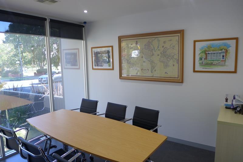Click to view all images 724a Station Street Box Hill VIC 3128 - Image 3