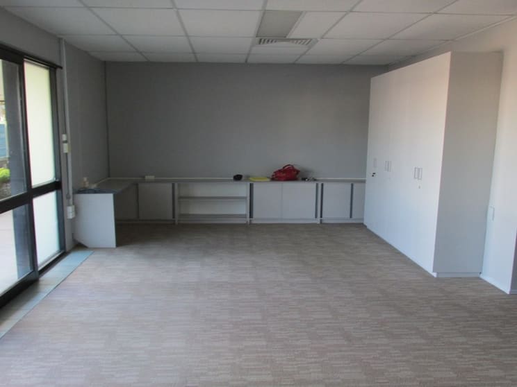 Click to view all images 4/156 Boat Harbour Drive Pialba QLD 4655 - Image 2