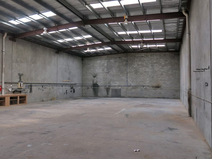 Click to view all images 16 Hercules Street Tullamarine VIC 3043 - Image 3