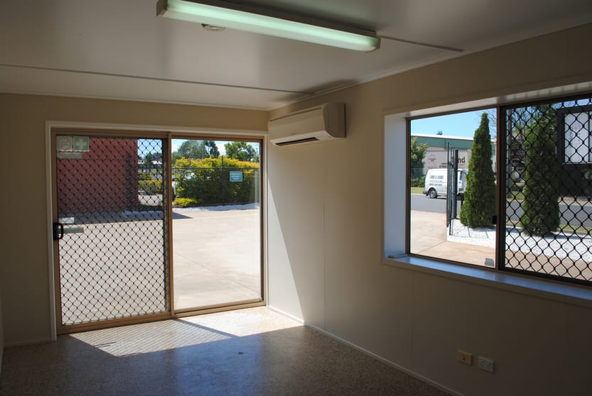 T1, 11 Rocla Court Glenvale QLD 4350 - Image 2