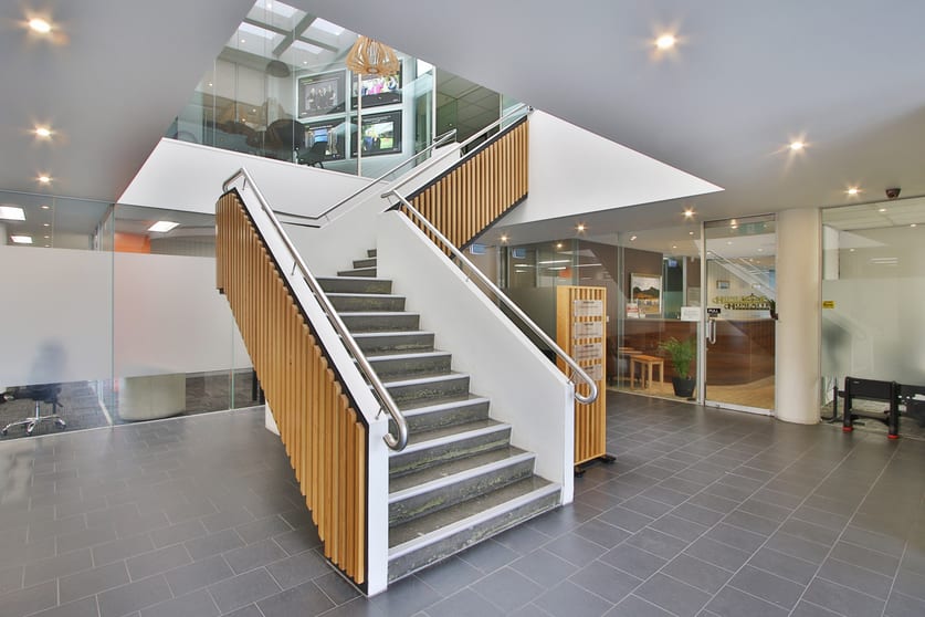 Click to view all images 269 Centre Road Bentleigh VIC 3204 - Image 3